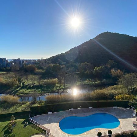 Appartement Luxe Vue Mer Et Collines Avec Piscine Mandelieu Exterior foto